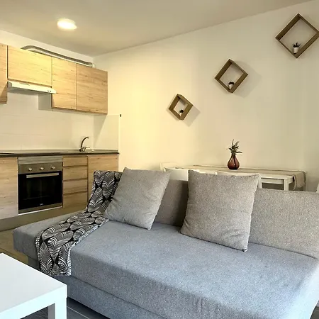 Decathlon Apartment *